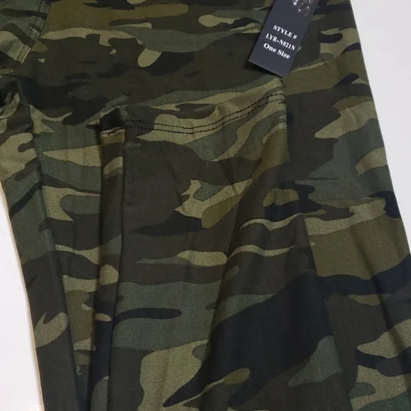 YOGA High Waistband Camo Legging - Picture 7 of 9